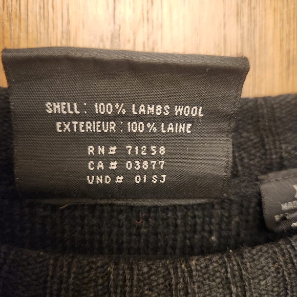 Black Rocawear Wool Sweater - Picture 5 of 7